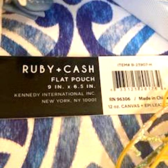 "Elevate Your Beauty: Ruby+Cash Makeup Pouch & TIGI Powder Foundation Duo" 💄✨ - Picture 8 of 10